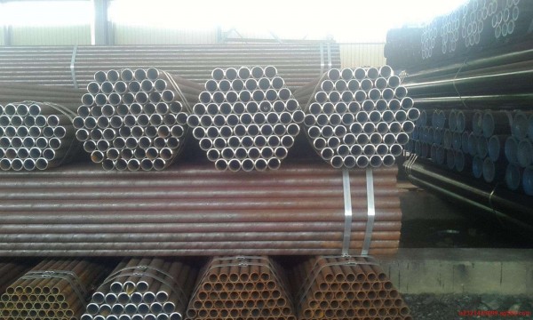 薄壁無(wú)縫鋼管 薄壁無(wú)縫鋼管